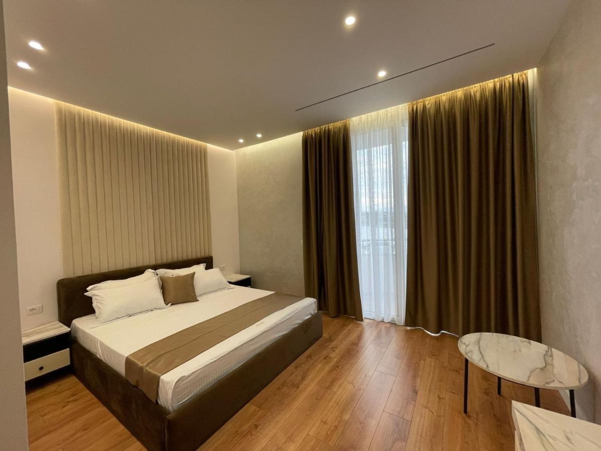Hotel Ujvara Belsh 외부 사진